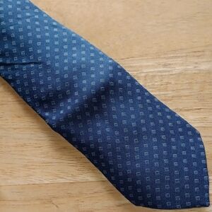 Elegant Blue Patterned Men's Tie